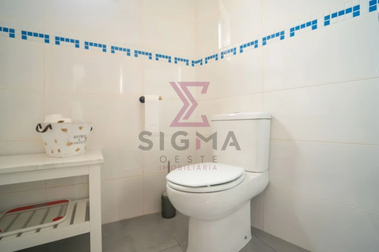 Moradia T2 para Venda em São Bartolomeu dos Galegos e Moledo Foto 21