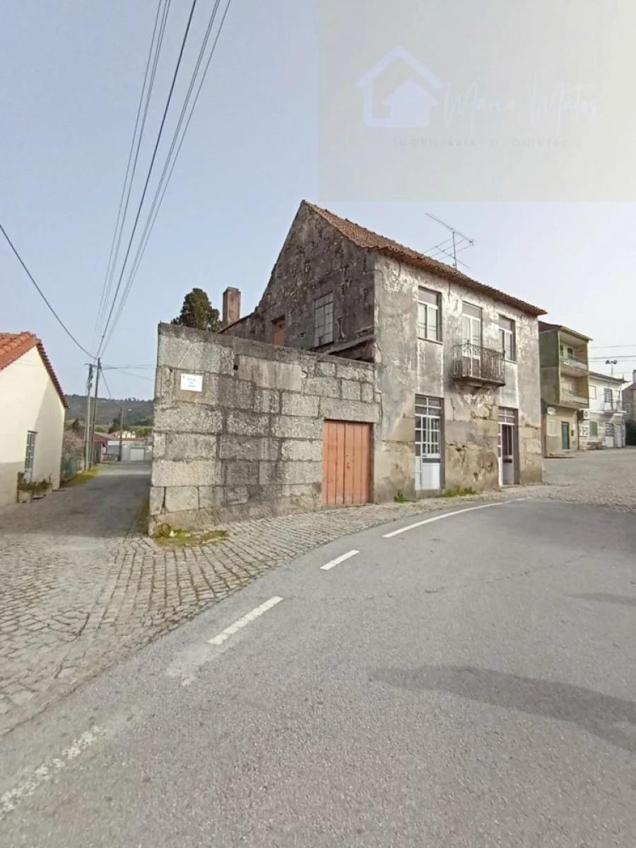 Moradia T3 para Venda em Tavares (Chãs, Várzea e Travanca) Foto 3