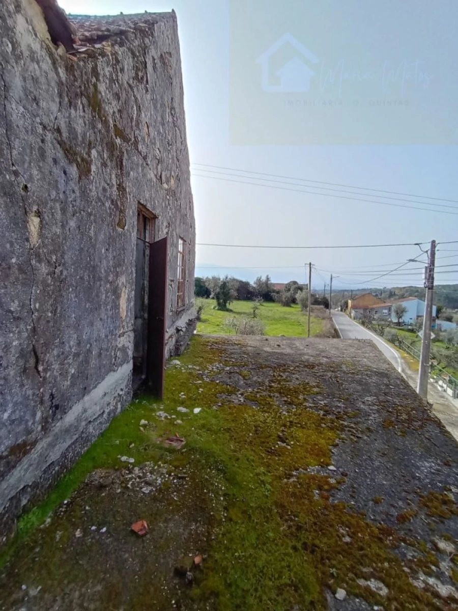 Moradia T3 para Venda em Tavares (Chãs, Várzea e Travanca) Foto 11