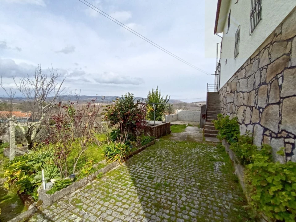 Moradia T6 para Venda em Mangualde, Mesquitela e Cunha Alta Foto 3