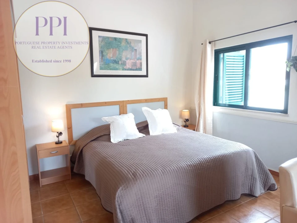 Moradia T4 para Venda em Lagos (São Sebastião e Santa Maria) Foto 31