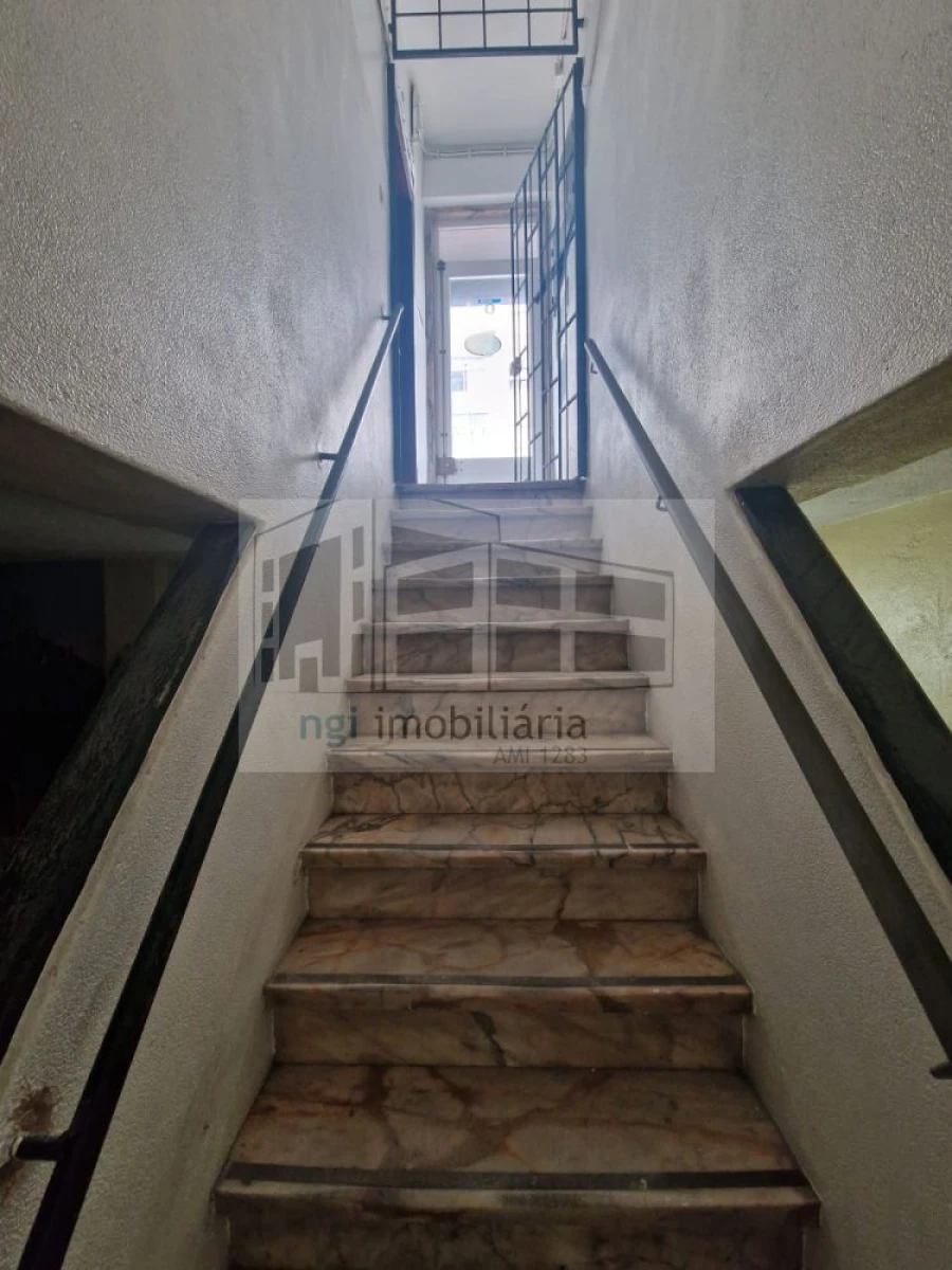 Loja para Arrendamento em Agualva e Mira-Sintra Foto 13