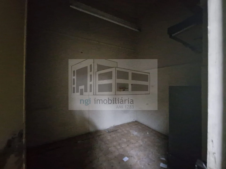 Loja para Arrendamento em Agualva e Mira-Sintra Foto 11