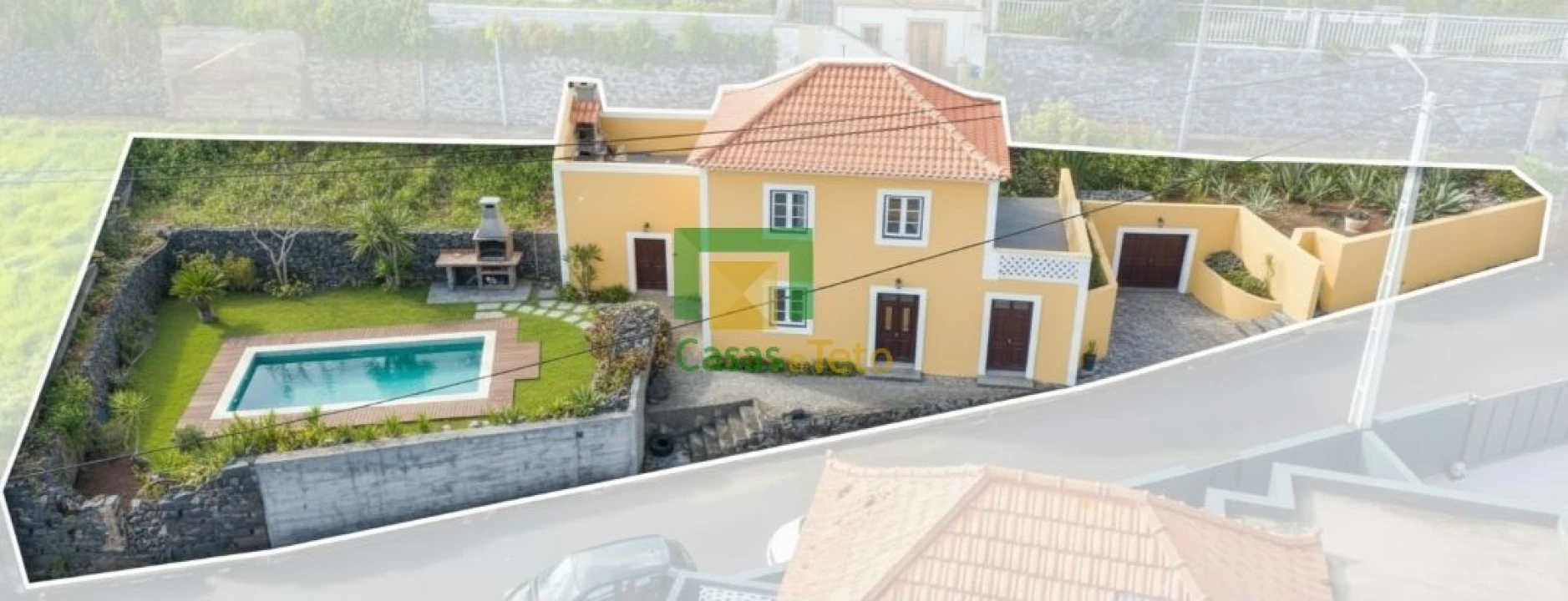 Moradia T2 para Venda em Canhas Foto 1