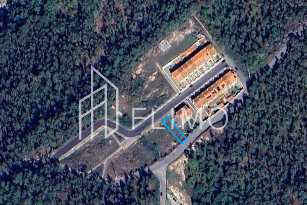 Terreno para Venda em Fajões Foto 1