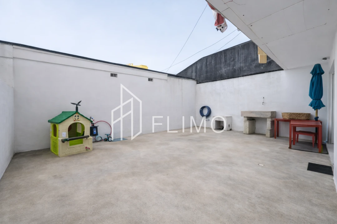 Apartamento T2 para Venda em Canidelo Foto 12