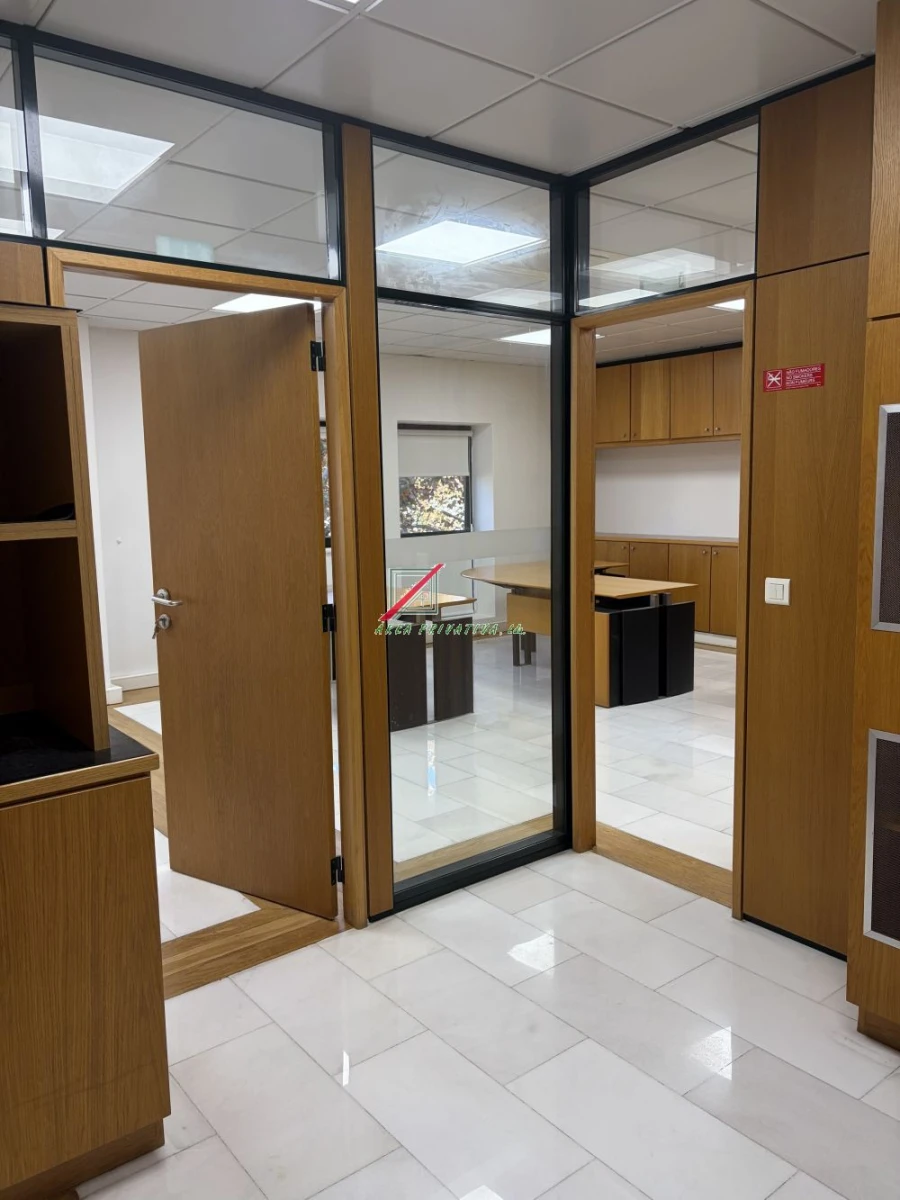 Loja para Arrendamento em Cascais e Estoril Foto 4