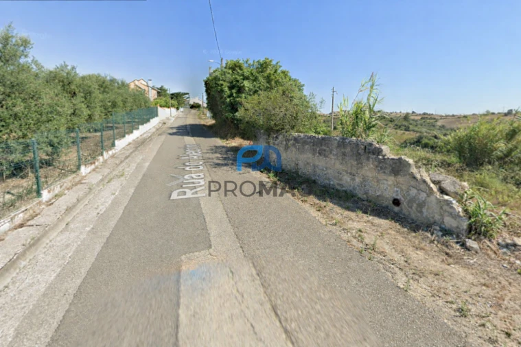 Quinta T0 para Venda em Moçarria Foto 2