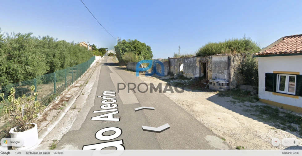 Quinta T0 para Venda em Moçarria Foto 2