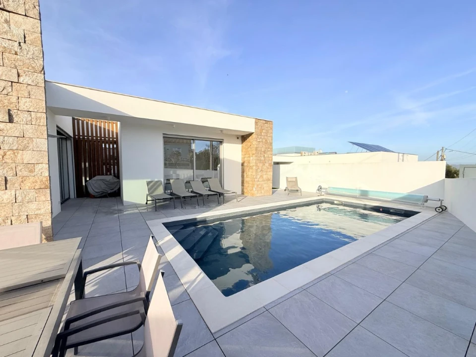 Moradia T3 para Venda em Caldas da Rainha - Santo Onofre e Serra do Bouro Foto 3