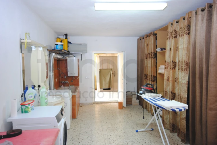 Moradia T6 para Venda em Porto Salvo Foto 35