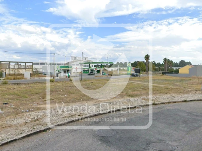 Apartamento T4 para Venda em Pinhal Novo Foto 17