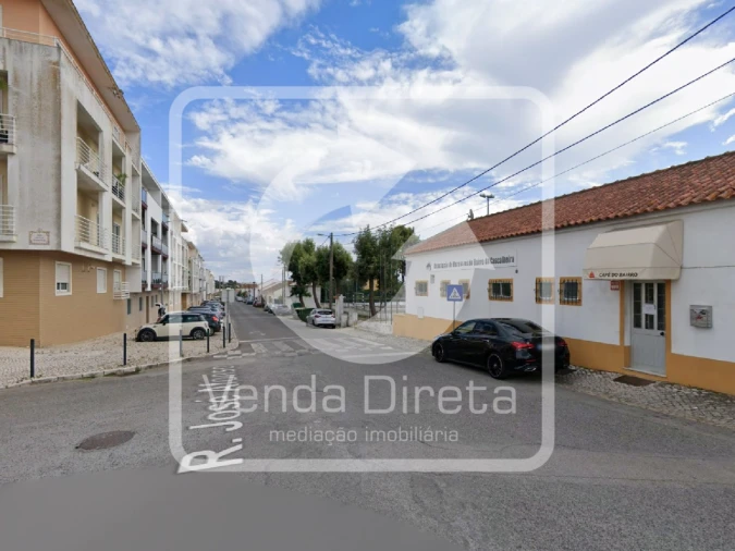 Apartamento T4 para Venda em Pinhal Novo Foto 19
