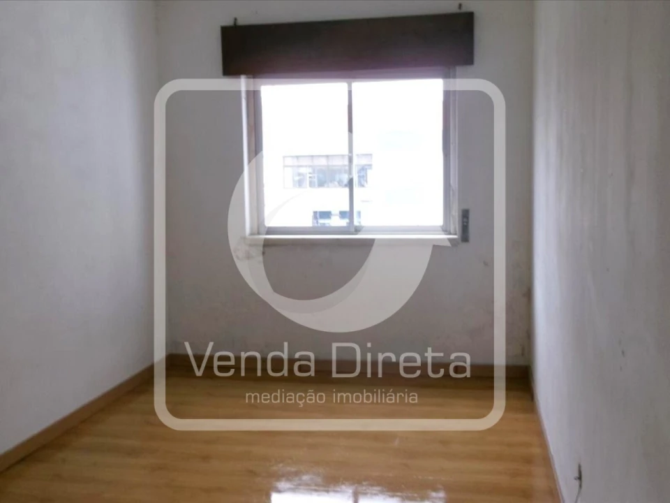 Apartamento T3 para Venda em Seixal, Arrentela e Aldeia de Paio Pires Foto 8