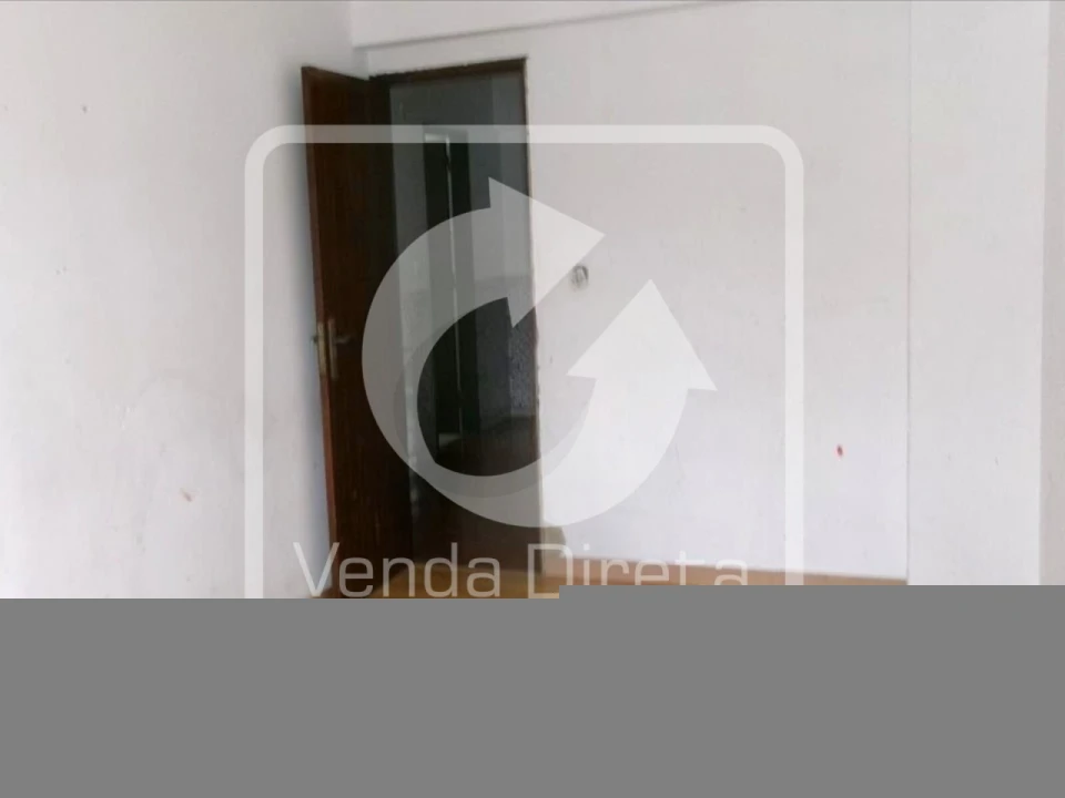 Apartamento T3 para Venda em Seixal, Arrentela e Aldeia de Paio Pires Foto 11