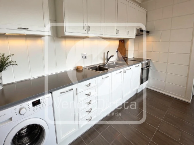 Apartamento T2 para Venda em Corroios Foto 7