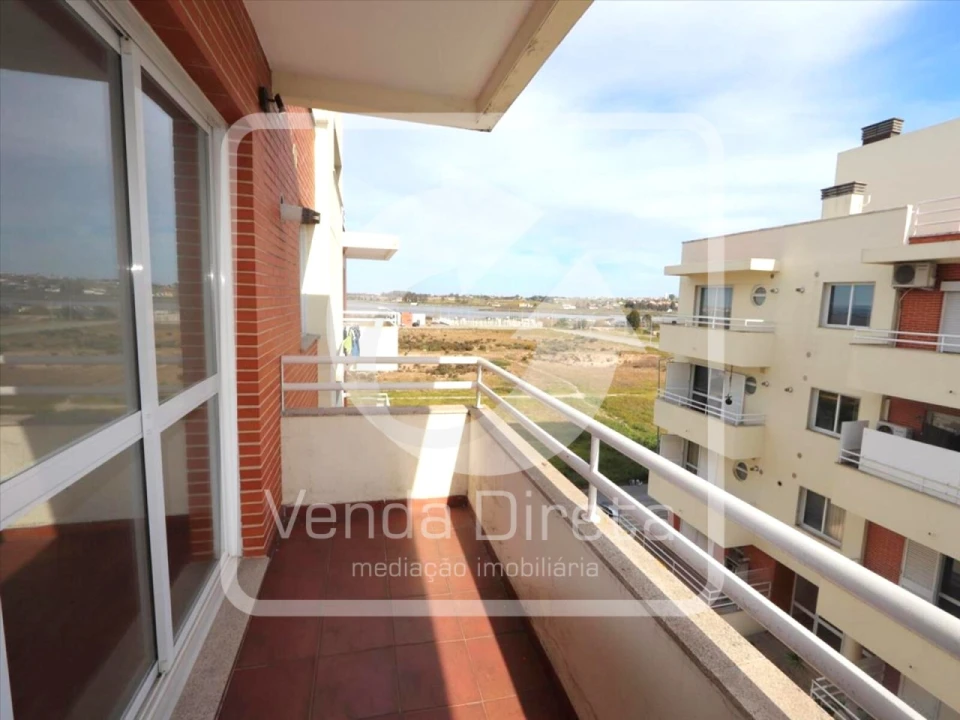 Apartamento T3 para Venda em Alhos Vedros Foto 1