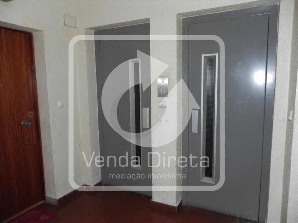 Apartamento T2 para Venda em Cacém e São Marcos Foto 19