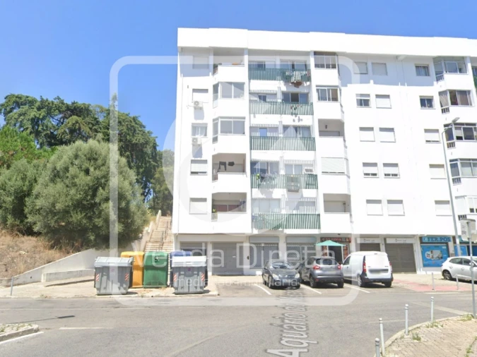 Apartamento T2 para Venda em Queluz e Belas Foto 24