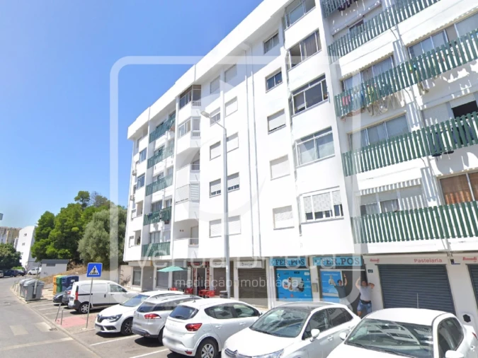 Apartamento T2 para Venda em Queluz e Belas Foto 22