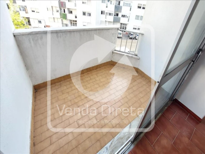 Apartamento T2 para Venda em Queluz e Belas Foto 7