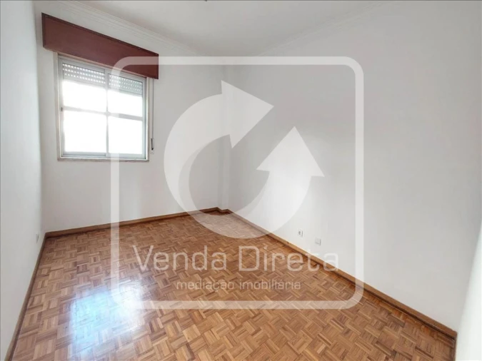 Apartamento T2 para Venda em Algueirão-Mem Martins Foto 14