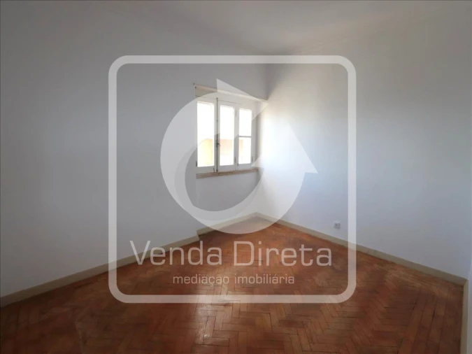 Apartamento T3 para Venda em Barreiro e Lavradio Foto 14