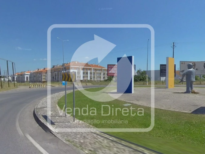 Apartamento T4 para Venda em Pinhal Novo Foto 14