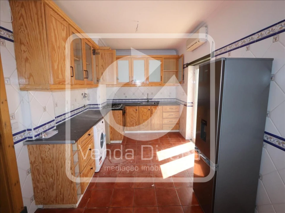 Apartamento T3 para Venda em Quinta do Conde Foto 1