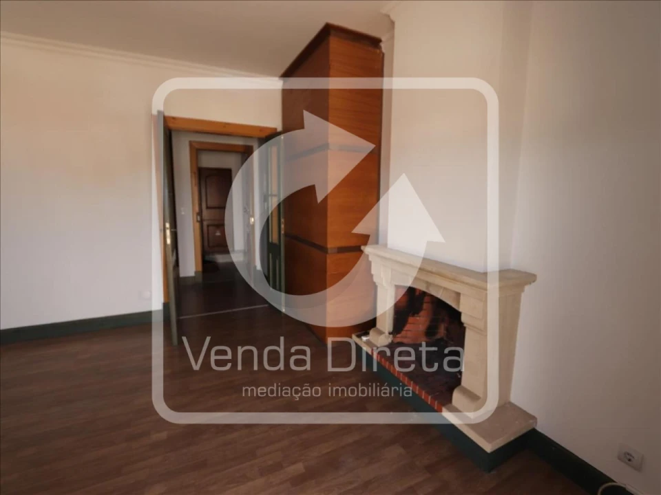 Apartamento T3 para Venda em Quinta do Conde Foto 5