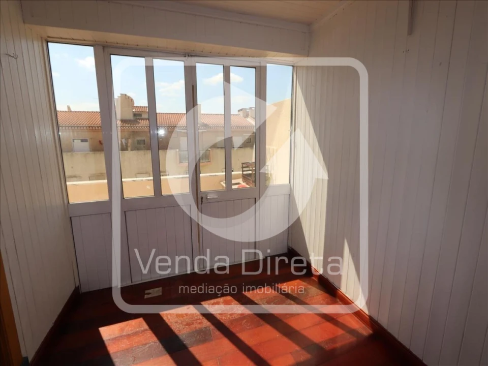 Apartamento T3 para Venda em Quinta do Conde Foto 14