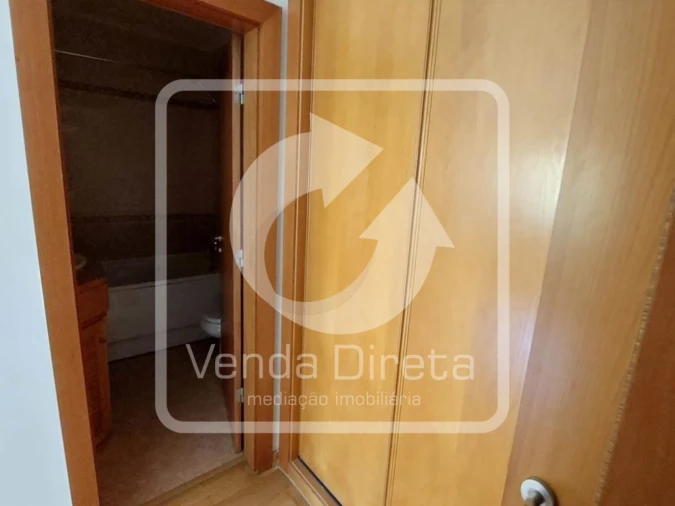 Apartamento T4 para Venda em Santa Maria e São Miguel, São Martinho, São Pedro Penaferrim Foto 17