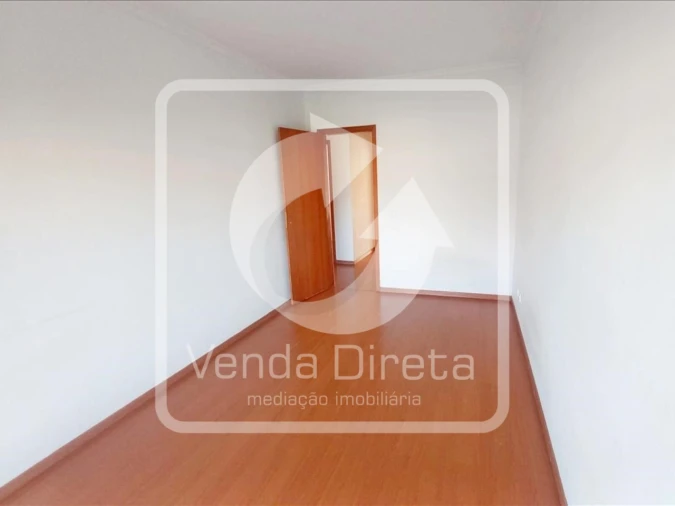 Apartamento T4 para Venda em Alto do Seixalinho, Santo André e Verderena Foto 18