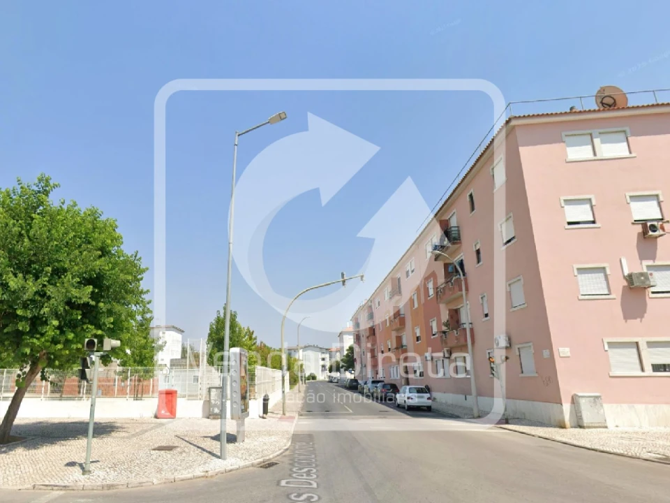 Apartamento T3 para Venda em Moita Foto 16