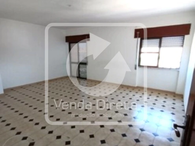 Apartamento T3 para Venda em Moita Foto 8