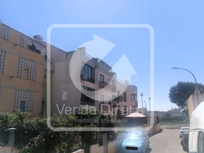 Apartamento T3 para Venda em Encosta do Sol Foto 19