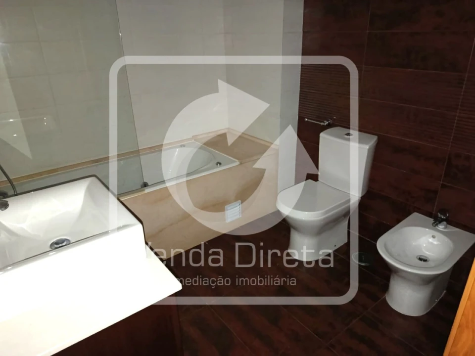 Apartamento T2 para Venda em Loule (São Clemente) Foto 19