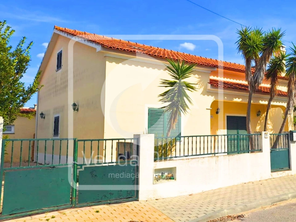 Moradia T3 para Venda em Azeitão (São Lourenço e São Simão) Foto 28