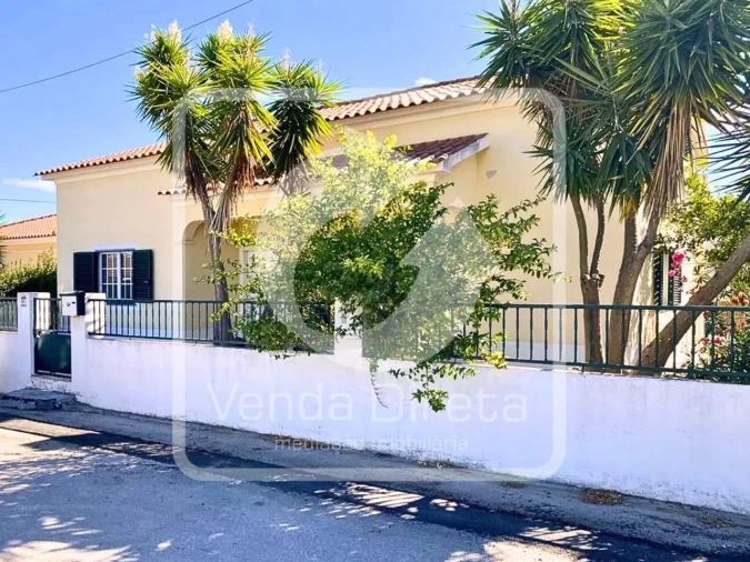 Moradia T3 para Venda em Azeitão (São Lourenço e São Simão) Foto 30