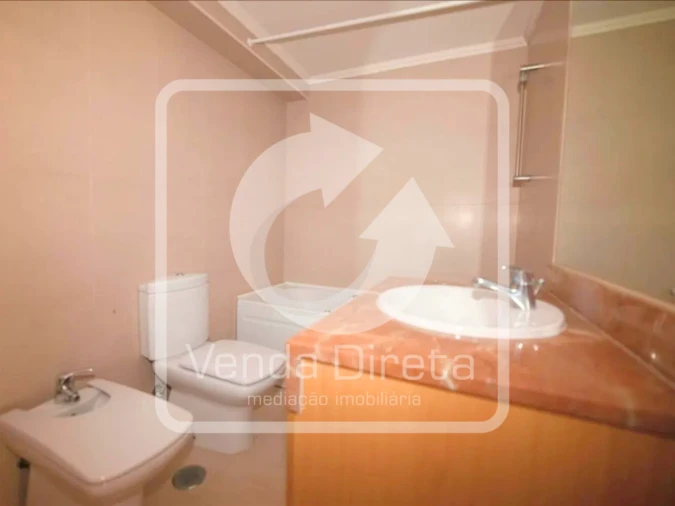 Apartamento T4 para Venda em Alcochete Foto 24