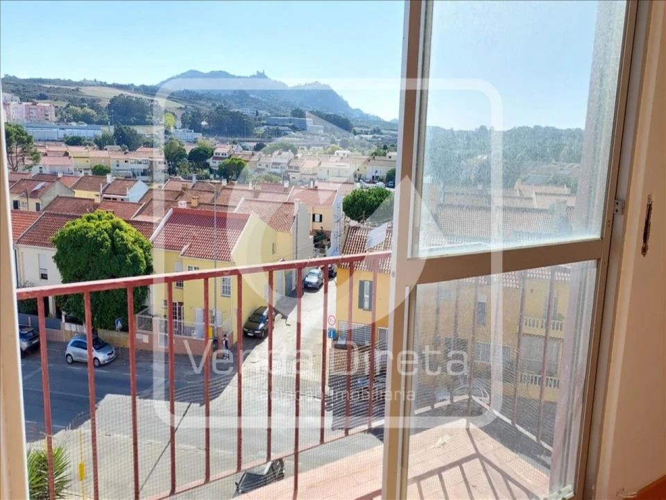 Apartamento T3 para Venda em Algueirão-Mem Martins Foto 5