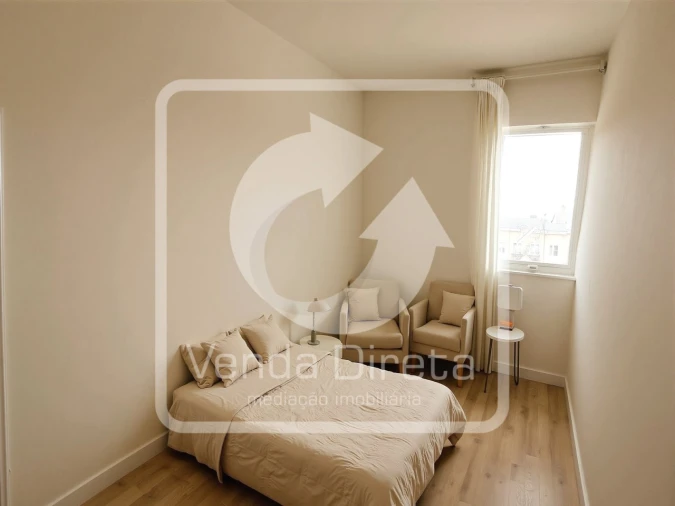 Apartamento T3 para Venda em Algueirão-Mem Martins Foto 8