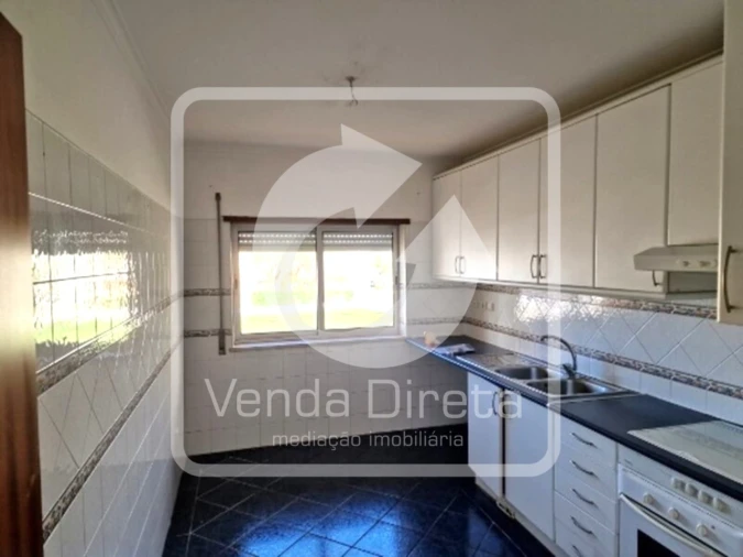Apartamento T3 para Venda em Alto do Seixalinho, Santo André e Verderena Foto 1