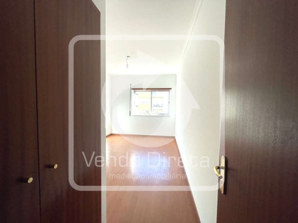 Apartamento T2 para Venda em Alto do Seixalinho, Santo André e Verderena Foto 11