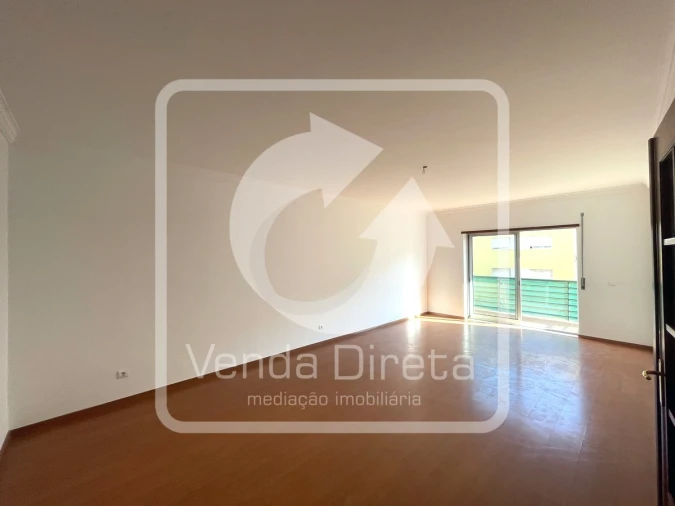 Apartamento T2 para Venda em Alto do Seixalinho, Santo André e Verderena Foto 2