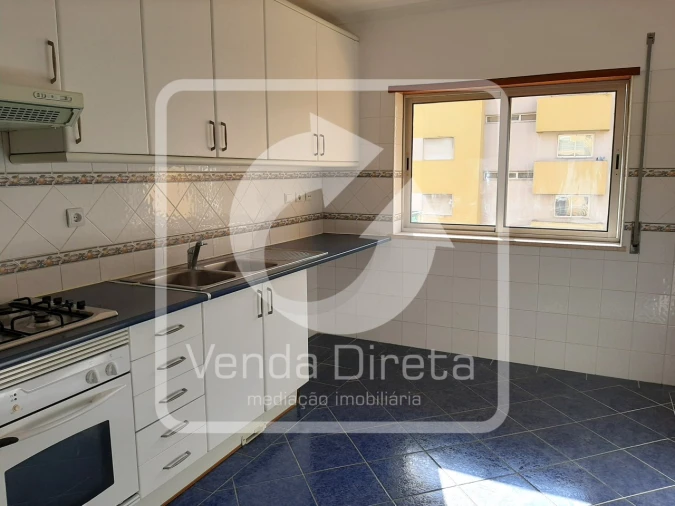 Apartamento T2 para Venda em Alto do Seixalinho, Santo André e Verderena Foto 4