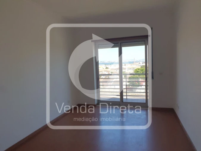 Apartamento T3 para Venda em Alto do Seixalinho, Santo André e Verderena Foto 8