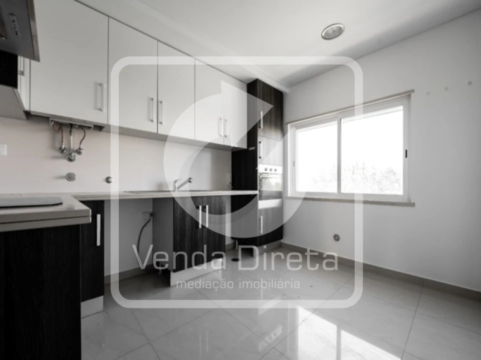 Apartamento T3 para Venda em Montijo e Afonsoeiro Foto 9
