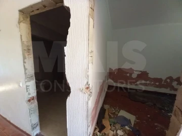 Moradia T5 para Venda em São Francisco