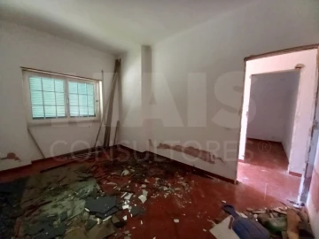 Moradia T5 para Venda em São Francisco